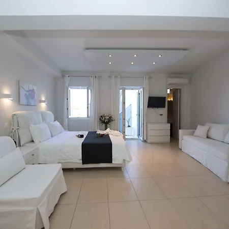 Zannis 3* Mykonos Town