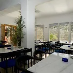 Zannis Otel