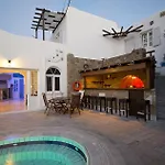 Zannis Otel