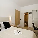 Zannis Hotel 3*