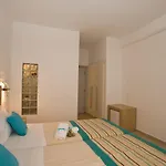 Zannis Mykonos Town