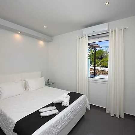 Hotel Zannis 3*