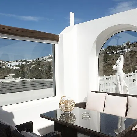 Zannis Hotel 3*
